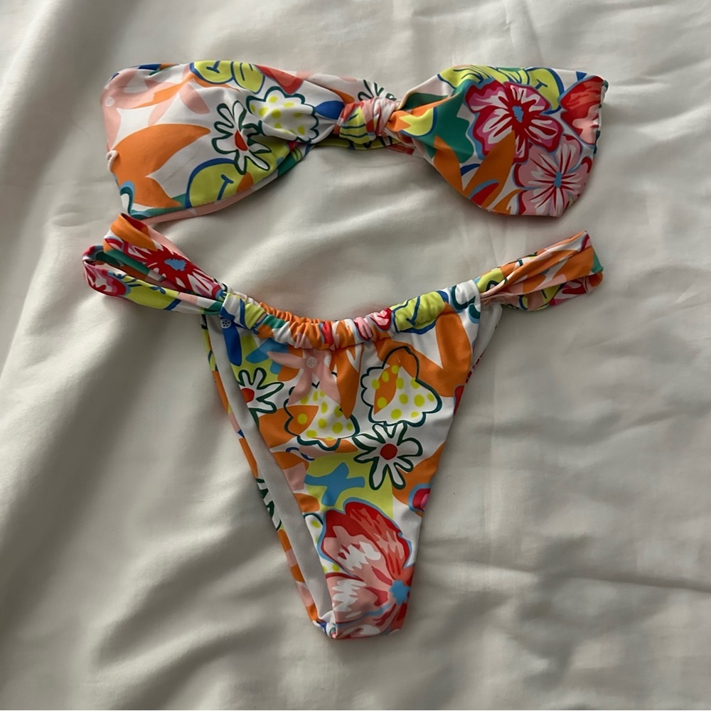 Floral Strapless Bikini
